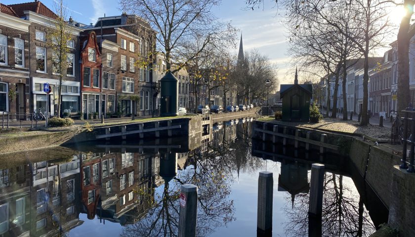Stadswandelingen Gouda Engels - Veel belangstelling nieuwe wandeling